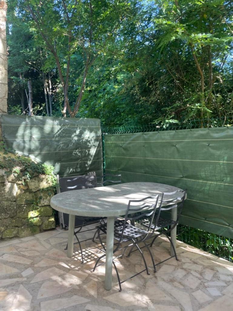7 Rayons Villa Avignon Eksteriør billede
